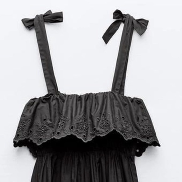NWT. Zara Black Cotton Openwork Embroidery Midi Dress. Size M. - Picture 5 of 9